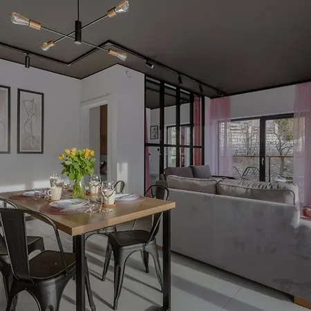 Invest Centrum Park 2 Apartment