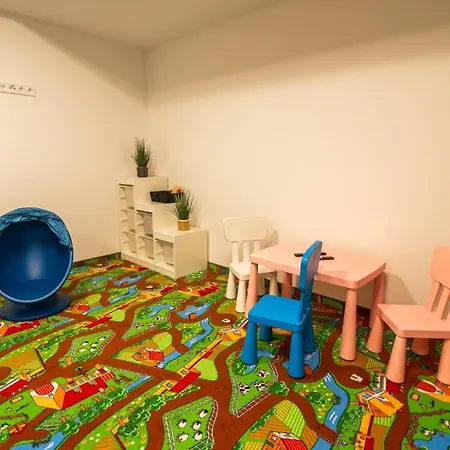 Invest Centrum Park 2 Apartman